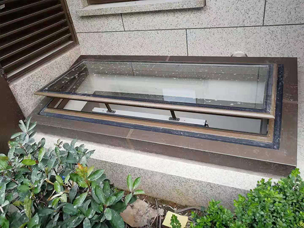 120電動(dòng)天窗
